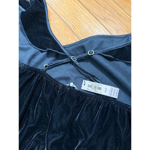 Victoria's Secret Black Velvet Romper Sleep Lounge XS NEW - Picture 8 of 9